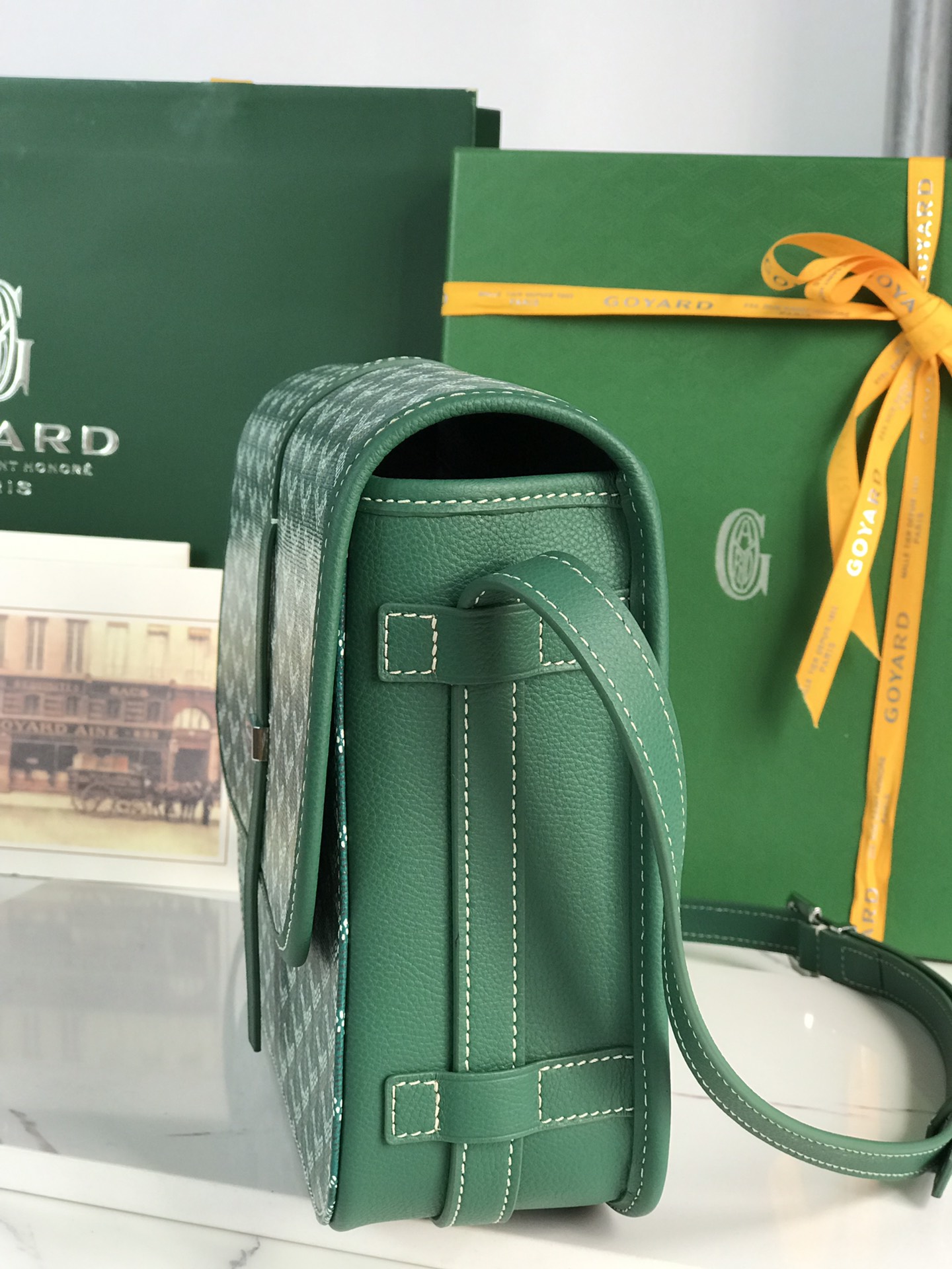 Belvedere MM Shoulder Bag In Green